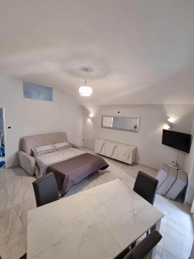 Ferienwohnung Sophie Берлин Екстериор снимка